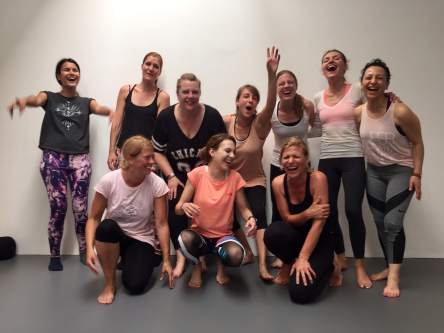 Yogagold Laughter Yoga WS - Group pic